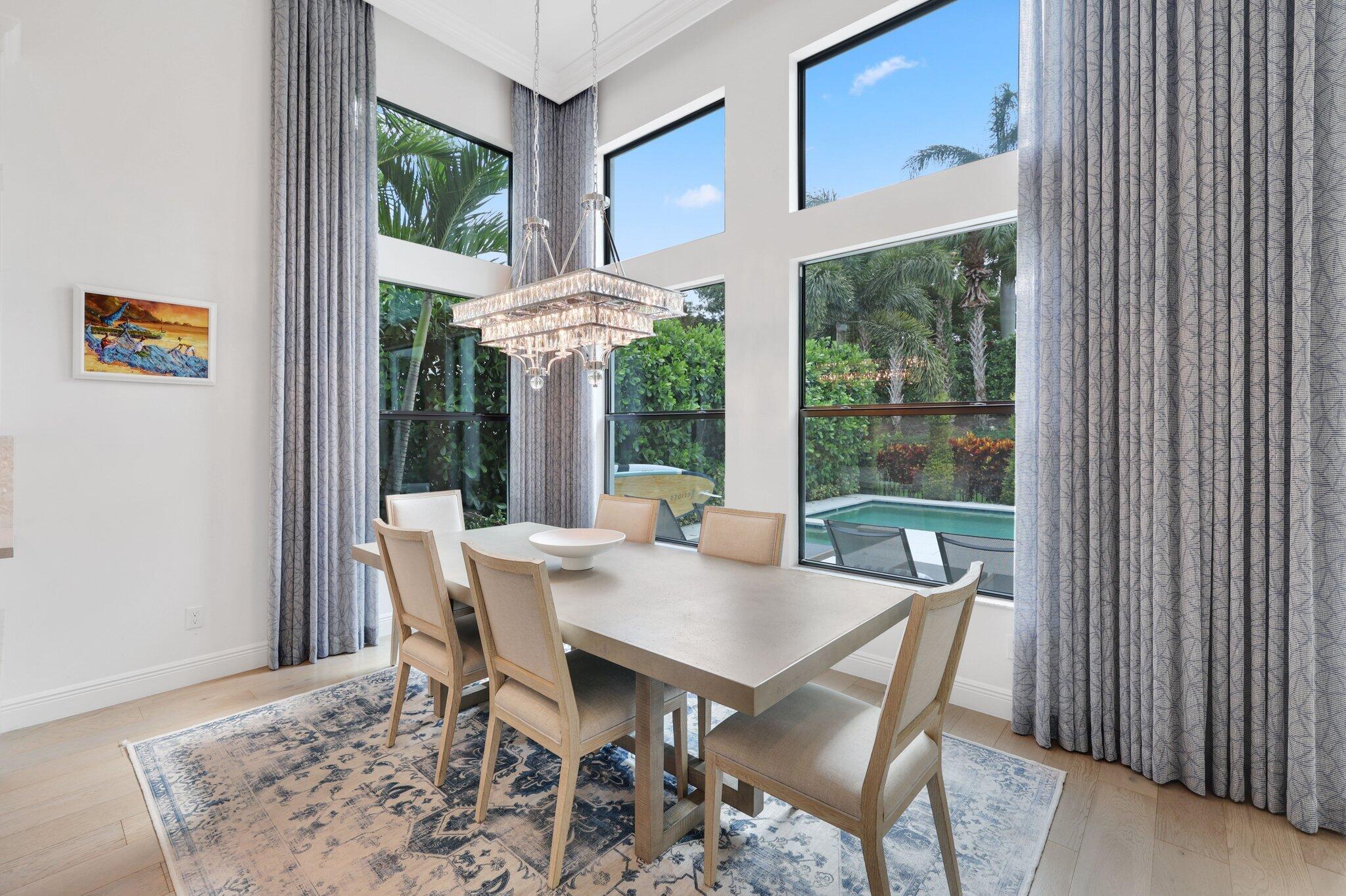 ROYAL PALM POLO - Residential