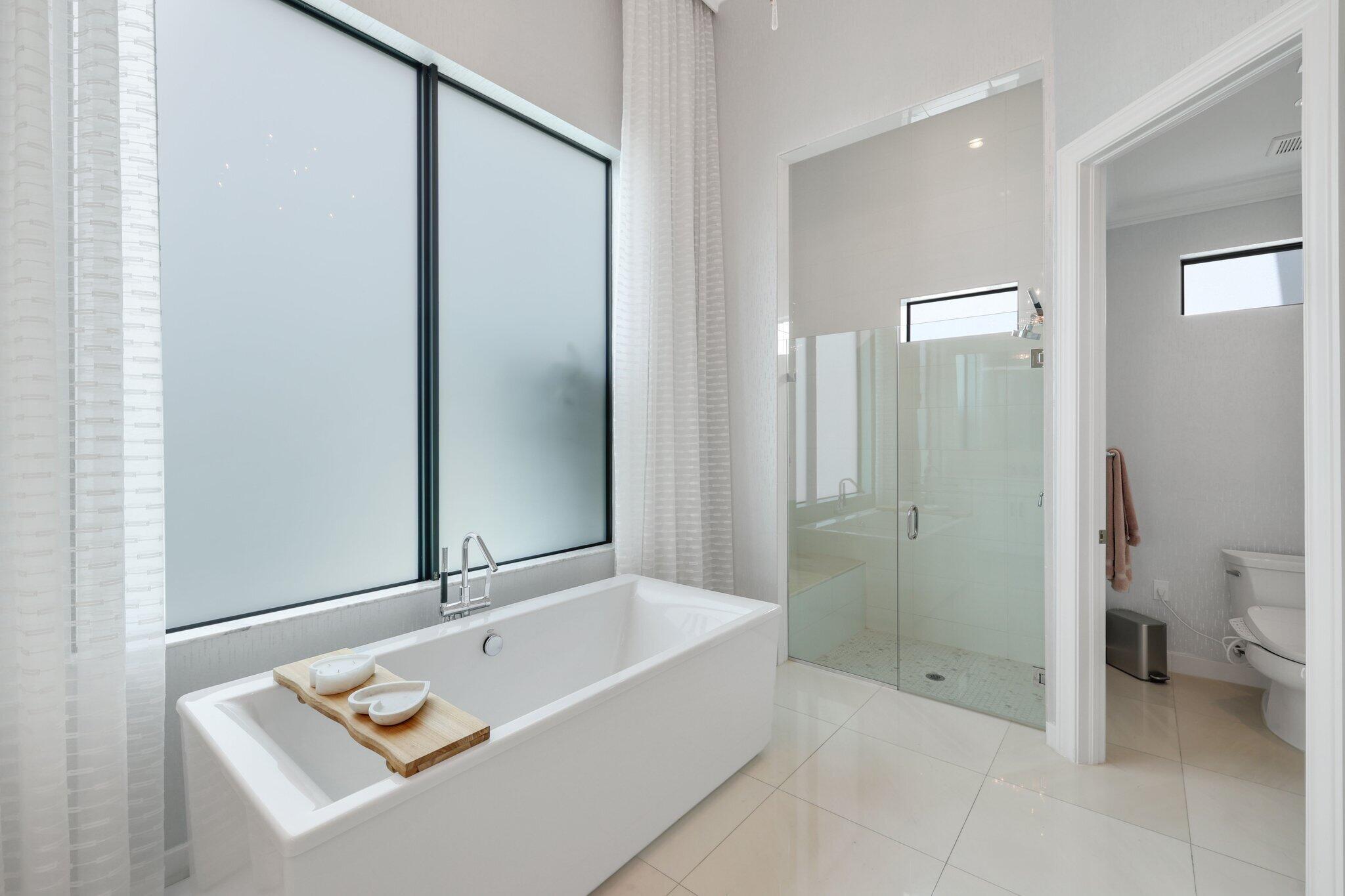 ROYAL PALM POLO - Residential