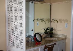 PALM GREENS - Residential