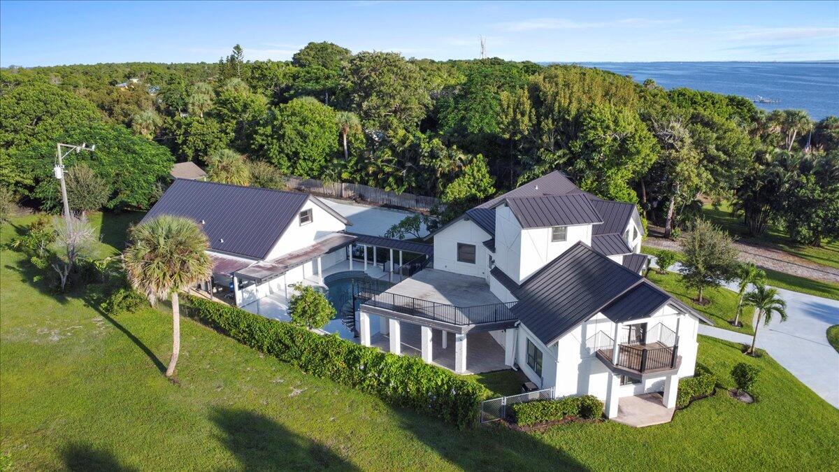 METES AND BOUNDS - Residential