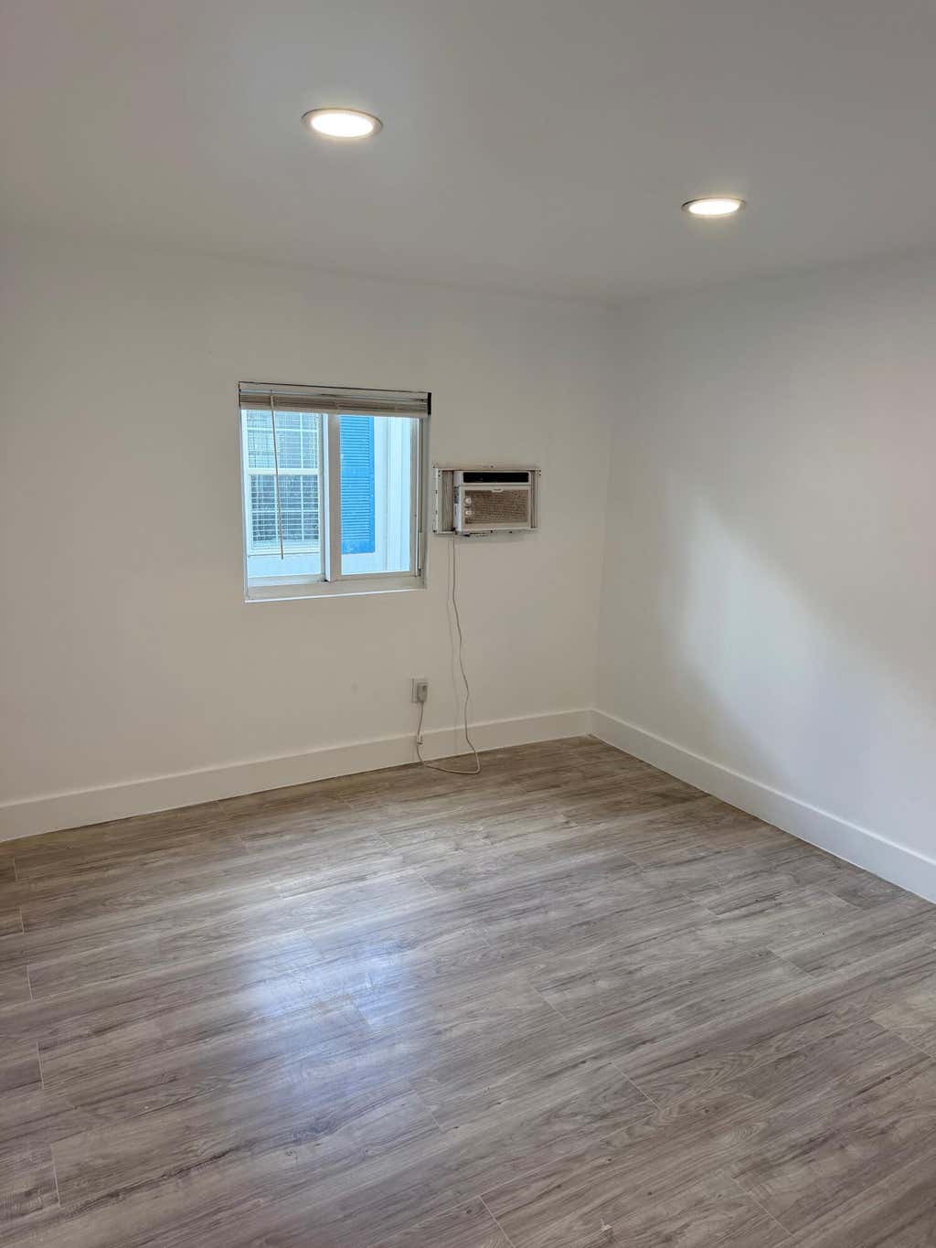 Photo of 650 NW 214TH Avenue, Pembroke Pines, FL 33029 (MLS # B26062521)