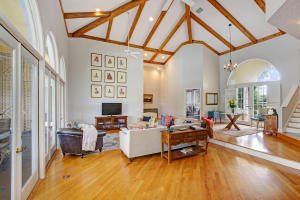 MALLET HILL OF WELLINGTON - Residential