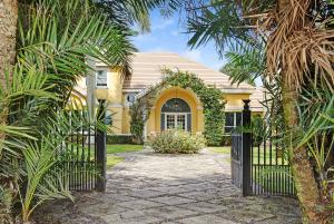 MALLET HILL OF WELLINGTON - Residential