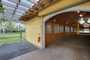 MALLET HILL OF WELLINGTON - Residential