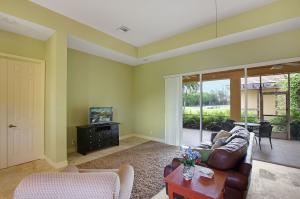 MALLET HILL OF WELLINGTON - Residential