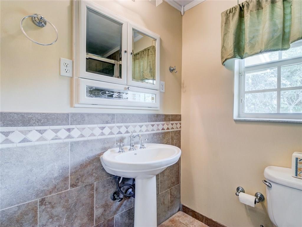 Riverland Manors - Residential Lease