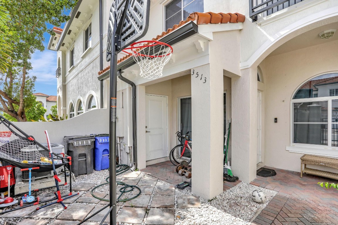 Bella Vista - Residential