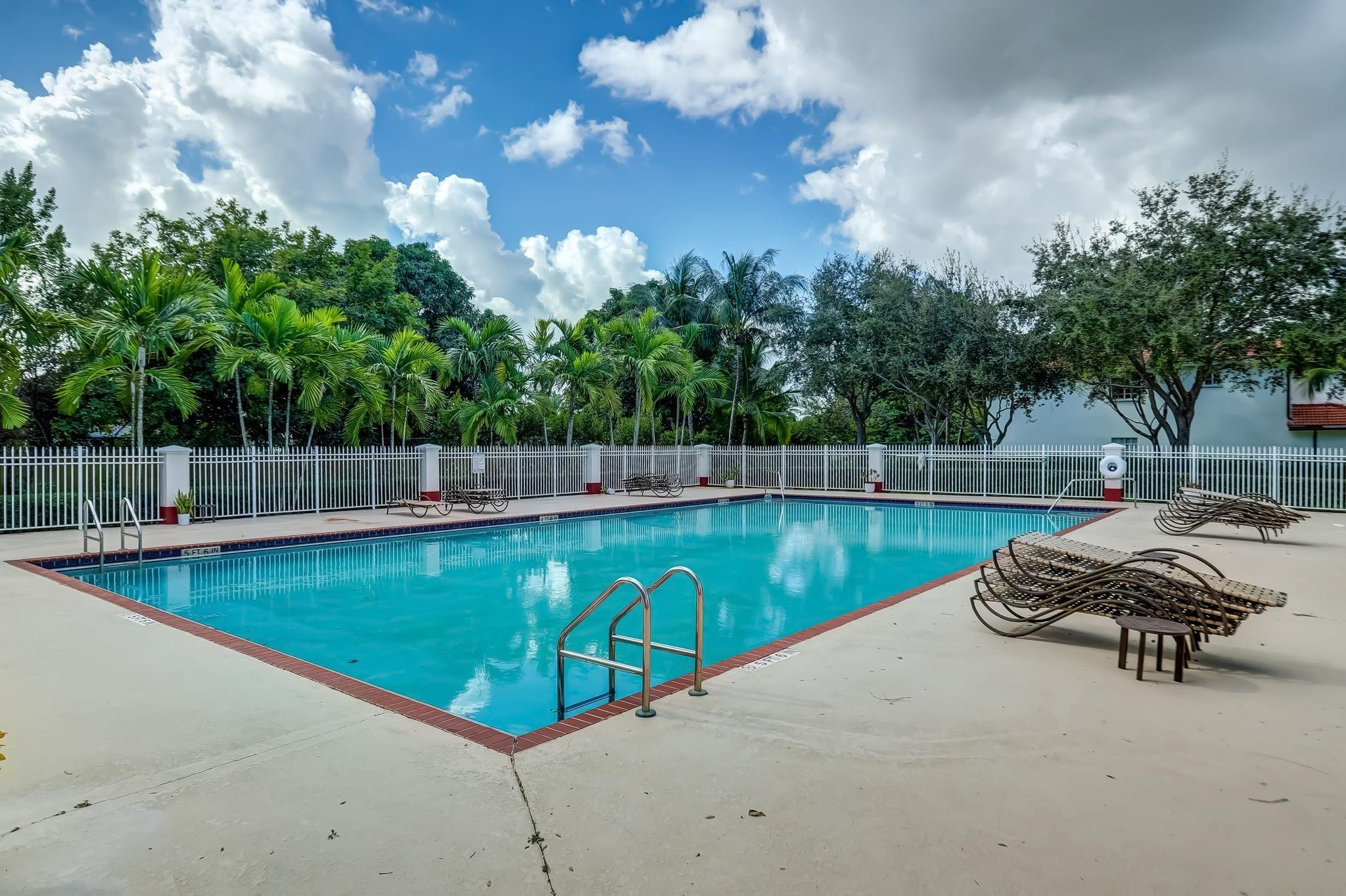 Bella Vista - Residential