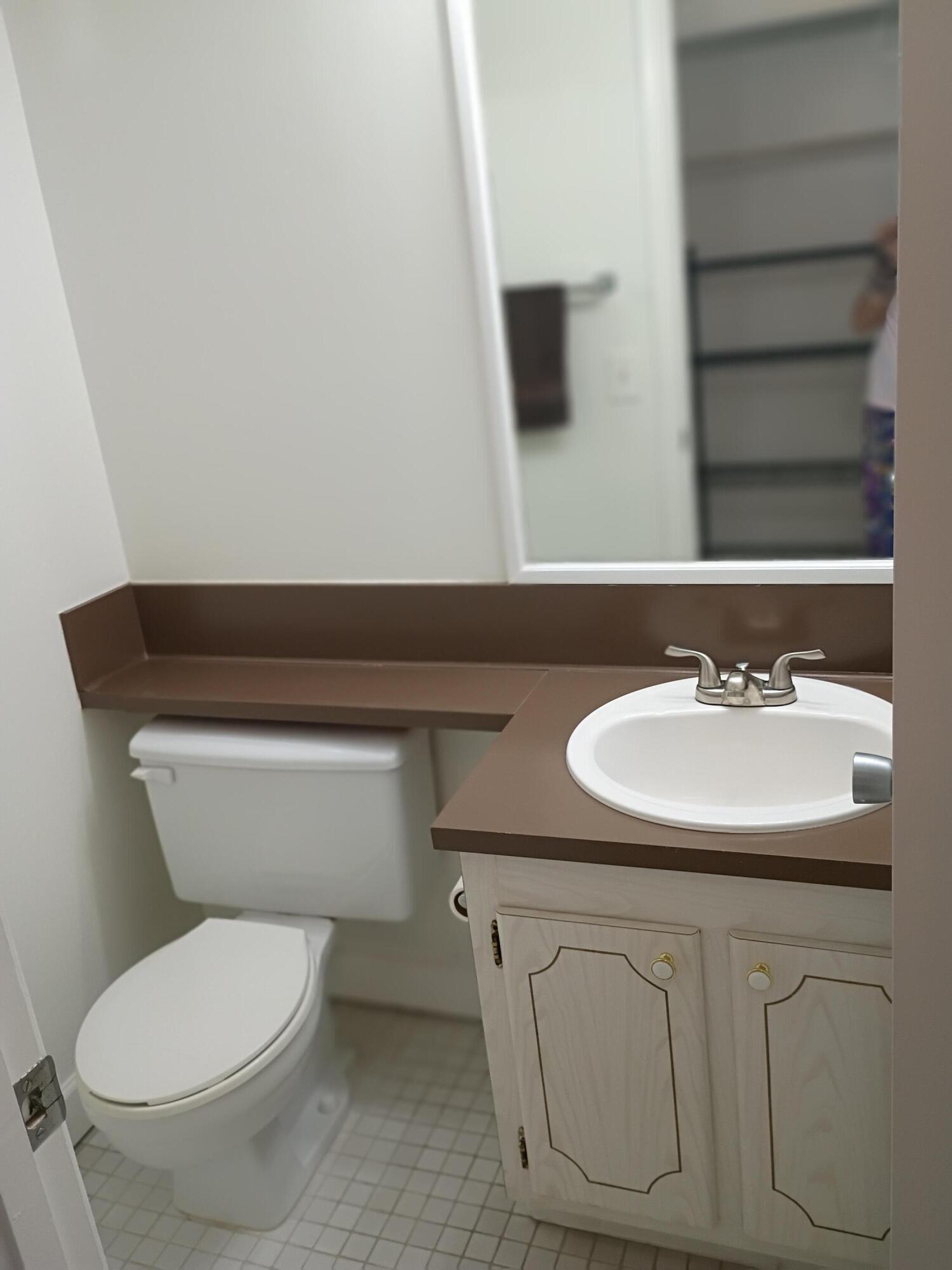 CAMDEN CONDOS - Residential Lease