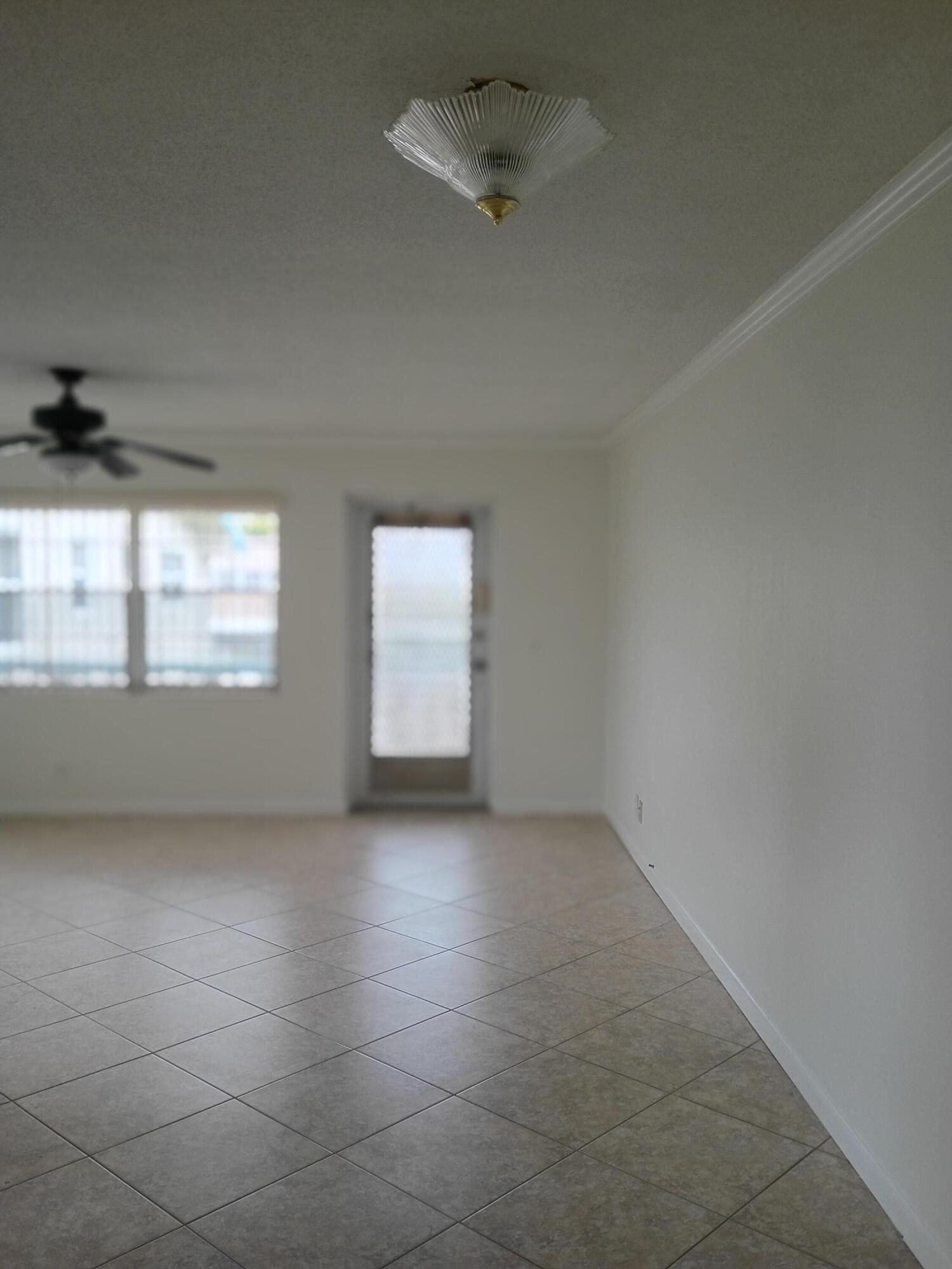CAMDEN CONDOS - Residential Lease