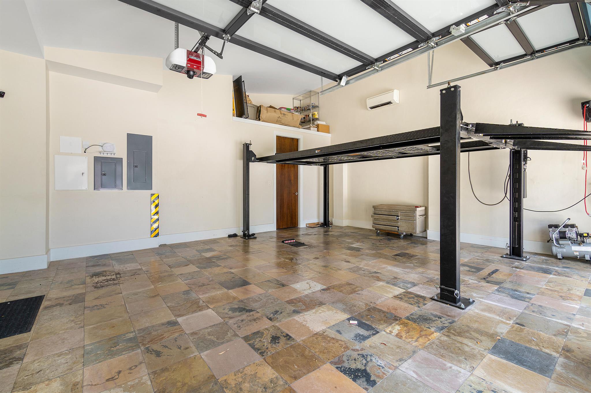 CORAL RIDGE - Residential