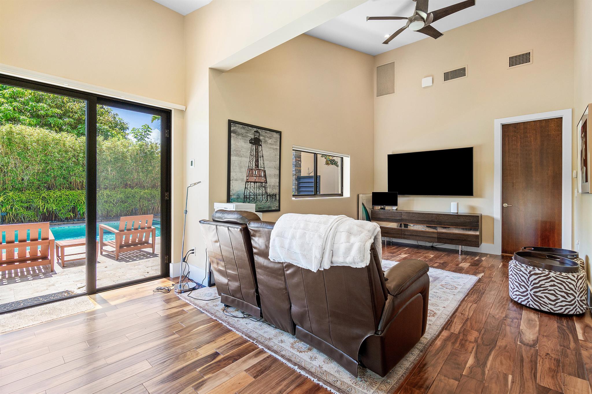 CORAL RIDGE - Residential