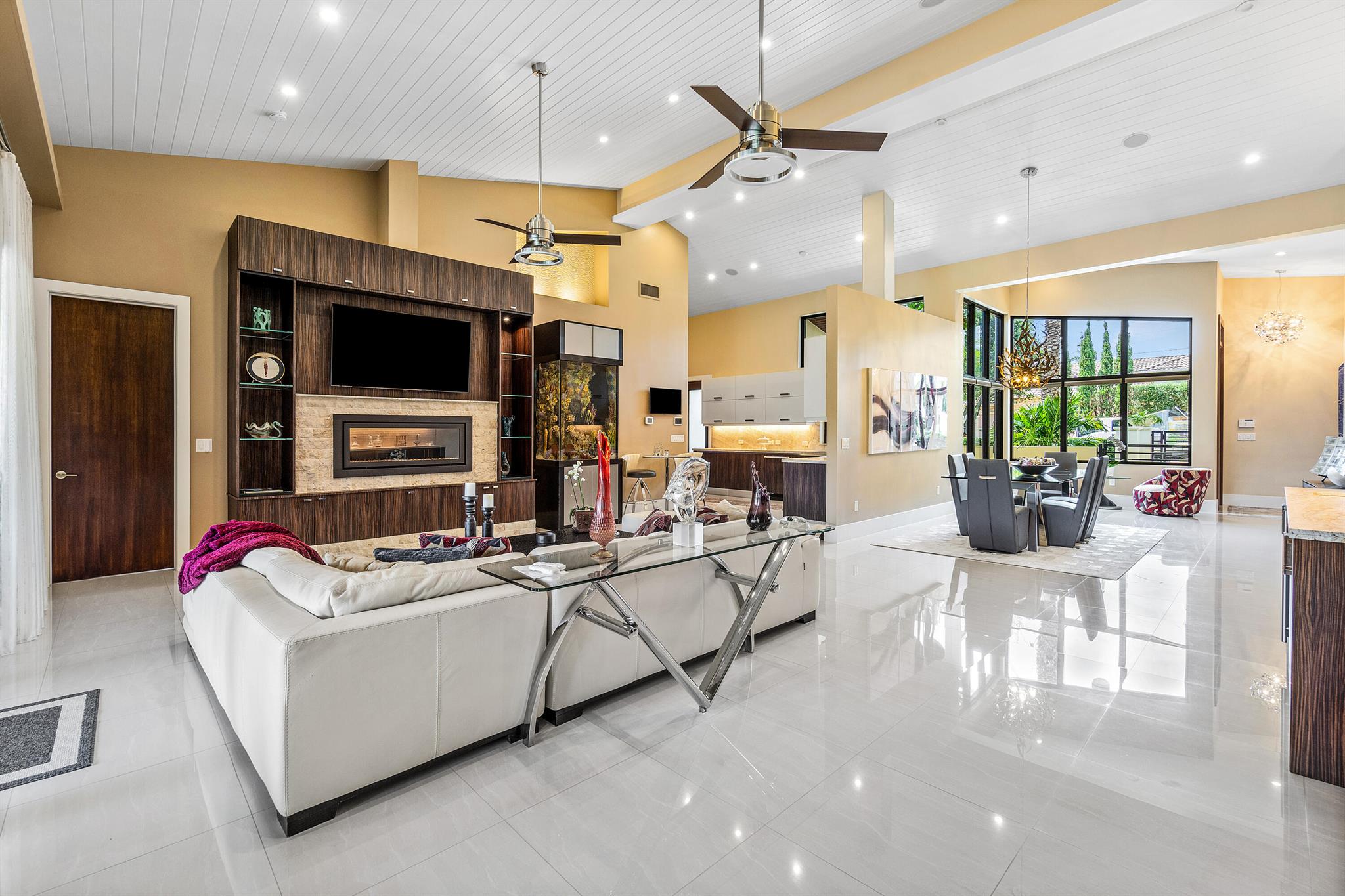 CORAL RIDGE - Residential