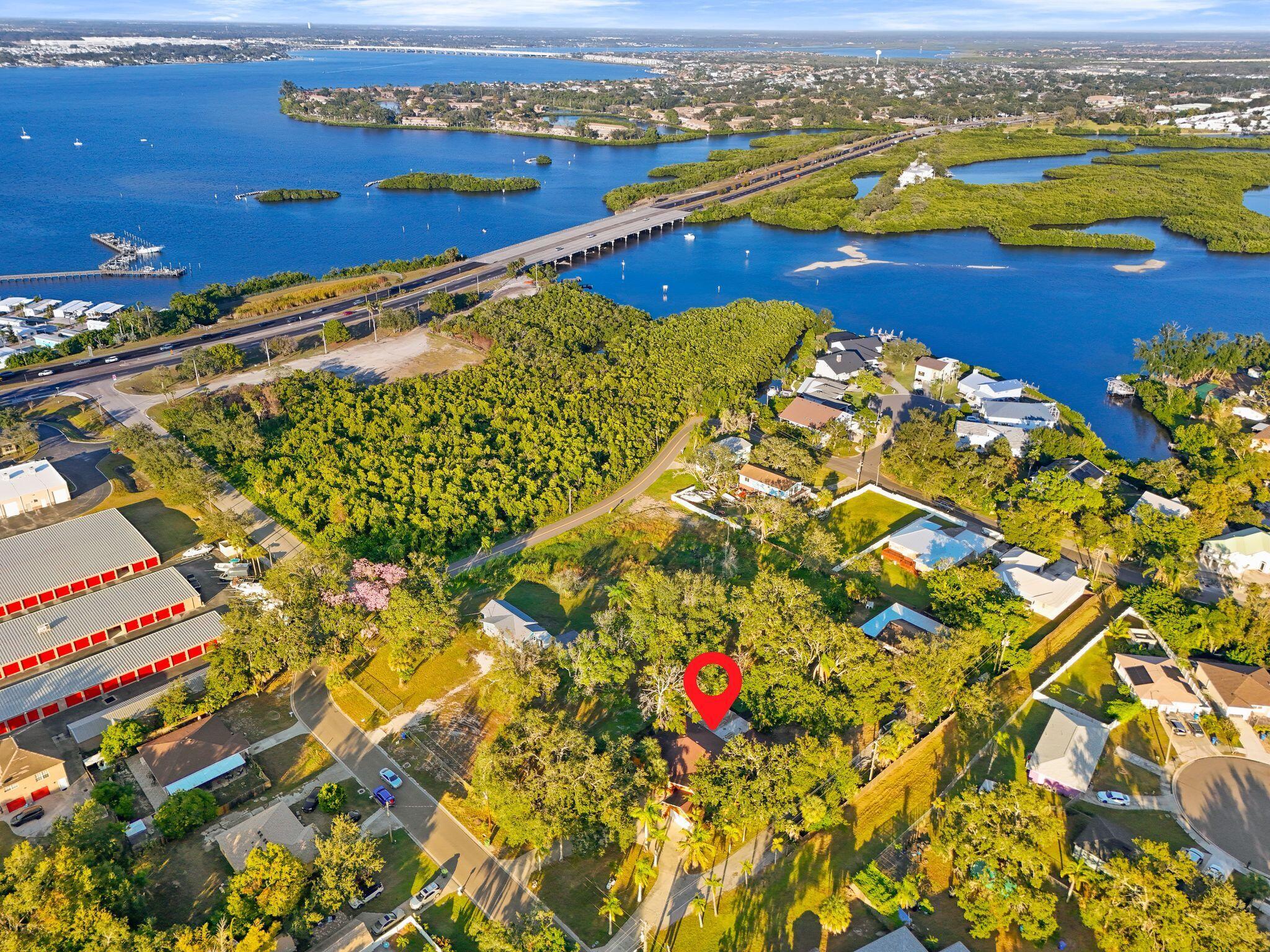 4200; TROPCL SHRS,27TH ST - Residential