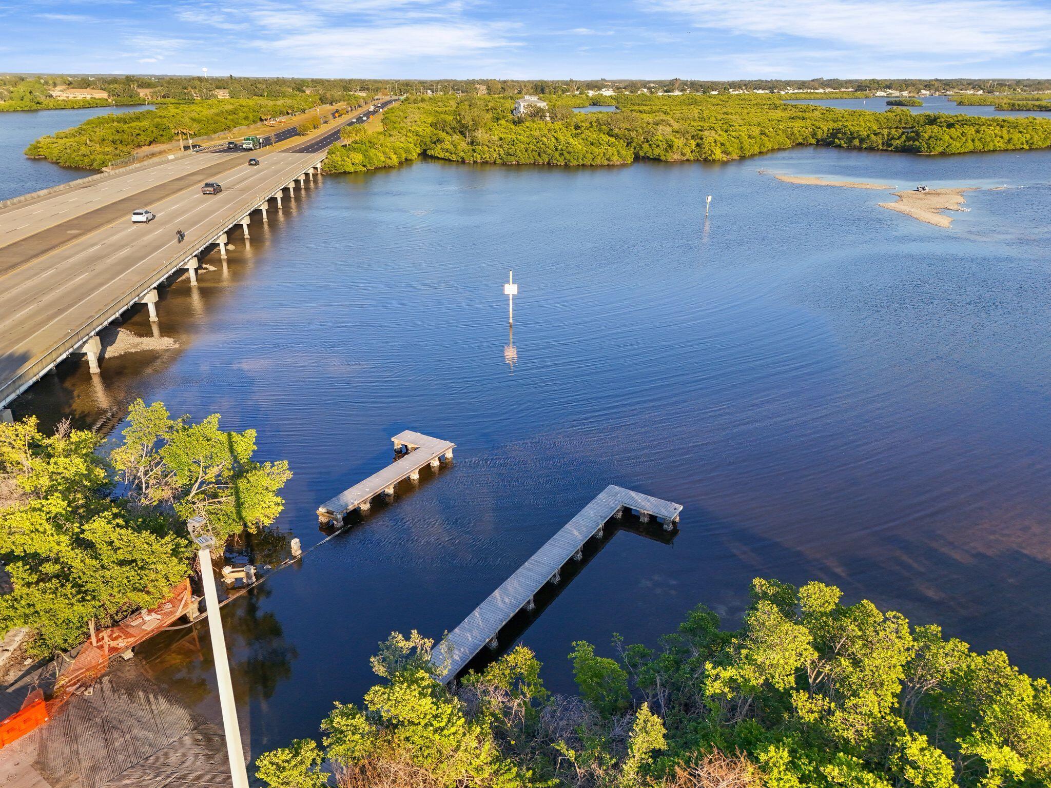 4200; TROPCL SHRS,27TH ST - Residential