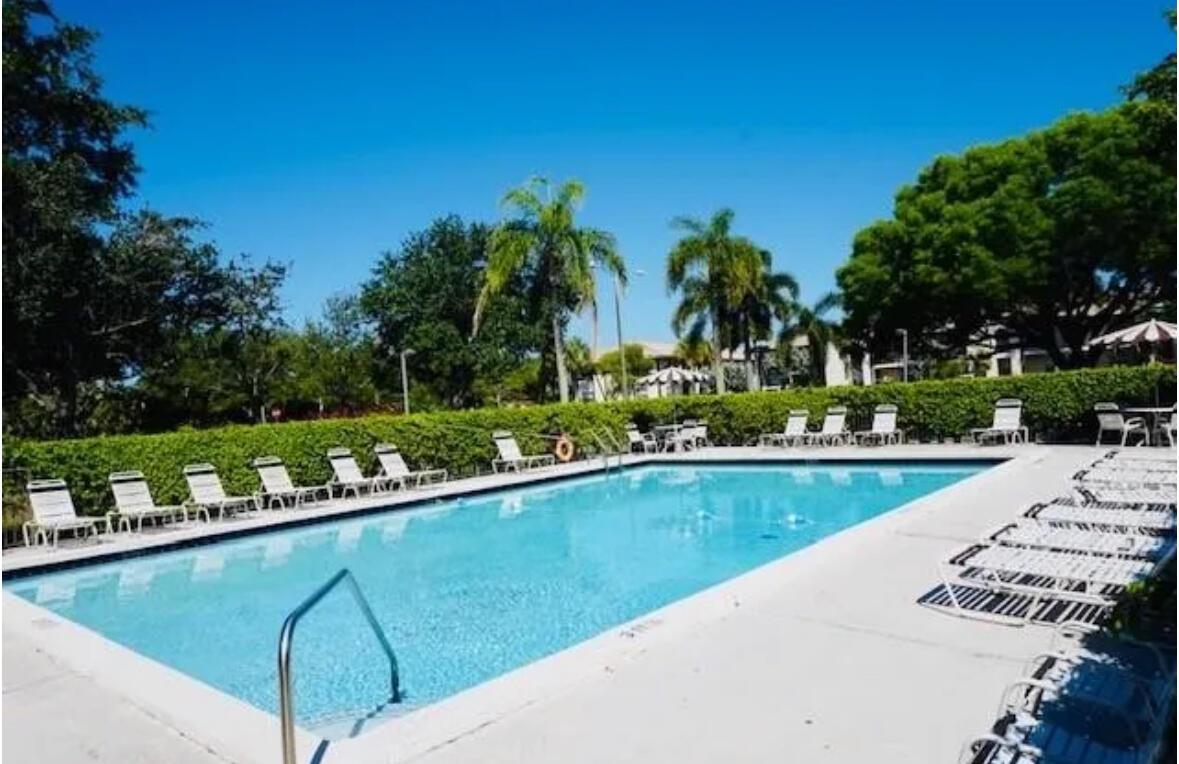 BEACON PLACE CONDO - Residential Lease