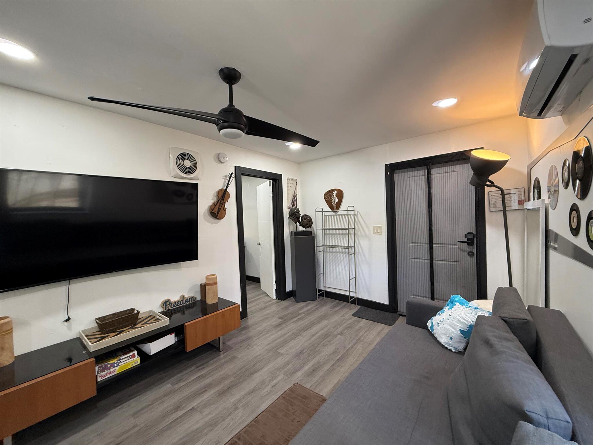 RAILWAY SHOPS ADDN 2ND AM - Residential Lease