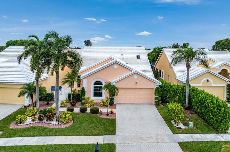 Photo of 8367 Horseshoe Bay Road, Boynton Beach, FL 33472 (MLS # B26083888)