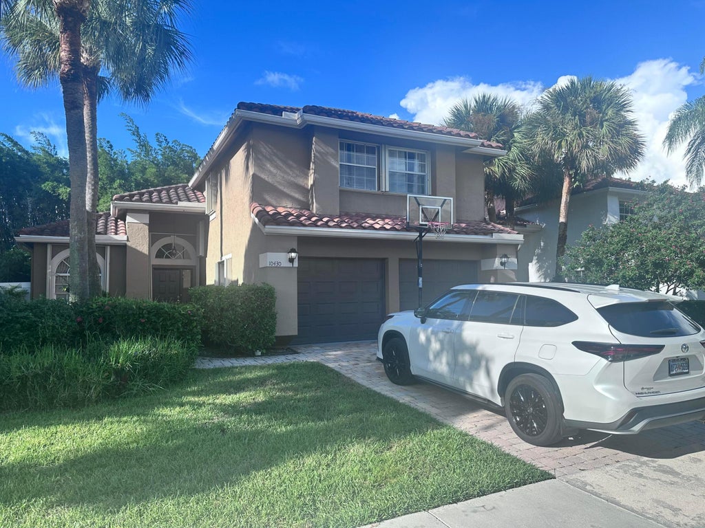 Photo of 10430 BUENA VENTURA Drive, Boca Raton, FL 33498 (MLS # B26077618)
