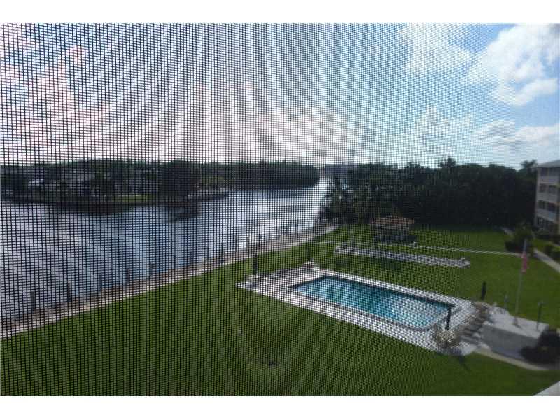 RIVER HOUSE TERRACE CONDO - Residential Lease