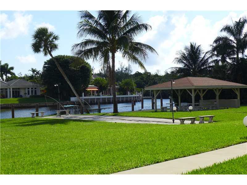 RIVER HOUSE TERRACE CONDO - Residential Lease