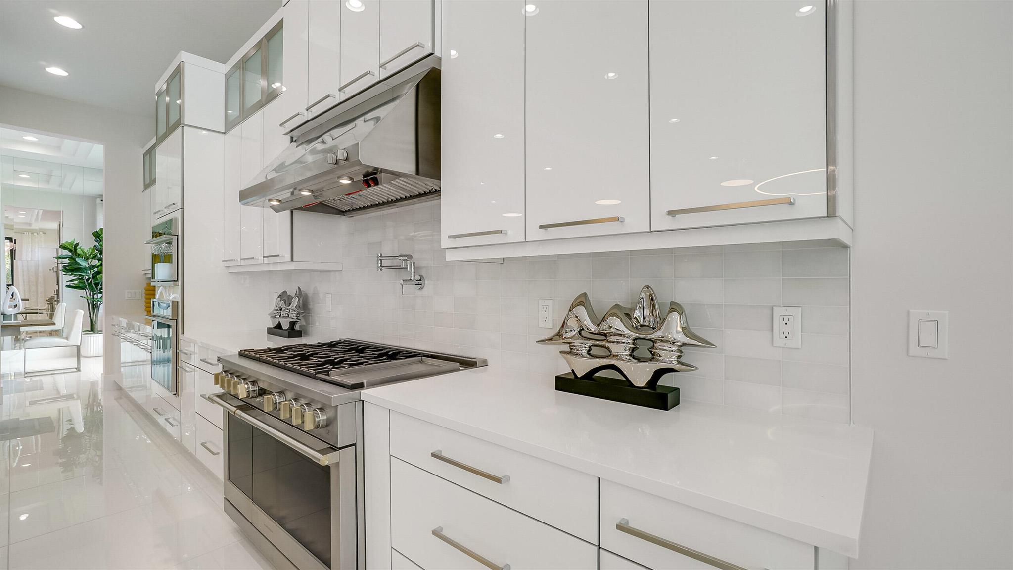 ARTISTRY - Residential