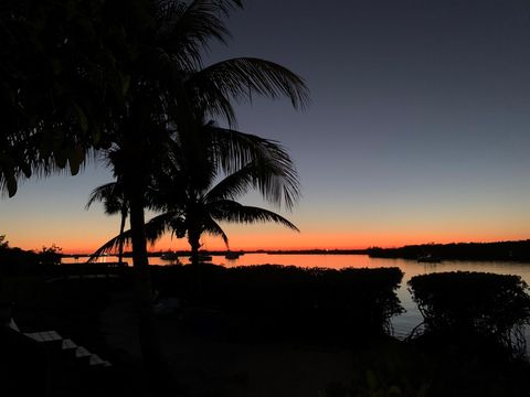 A home in Hutchinson Island