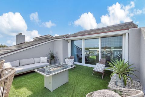 A home in Hutchinson Island