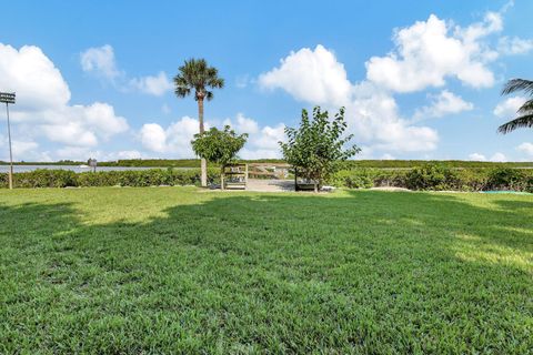 A home in Hutchinson Island