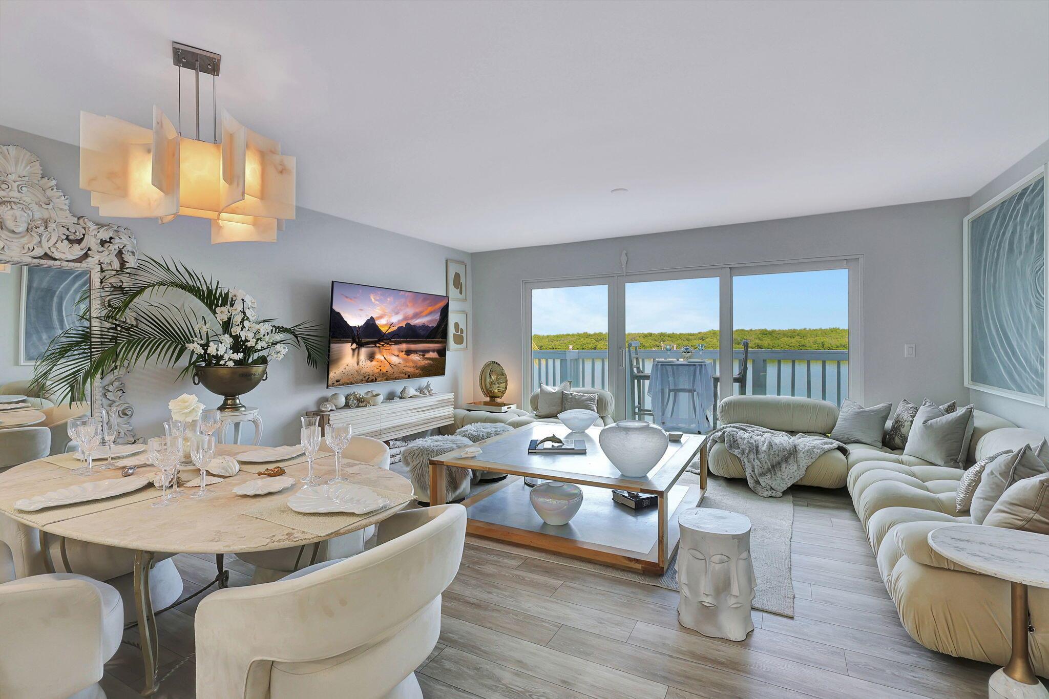 CORAL COVE BEACH SECTION - Residential
