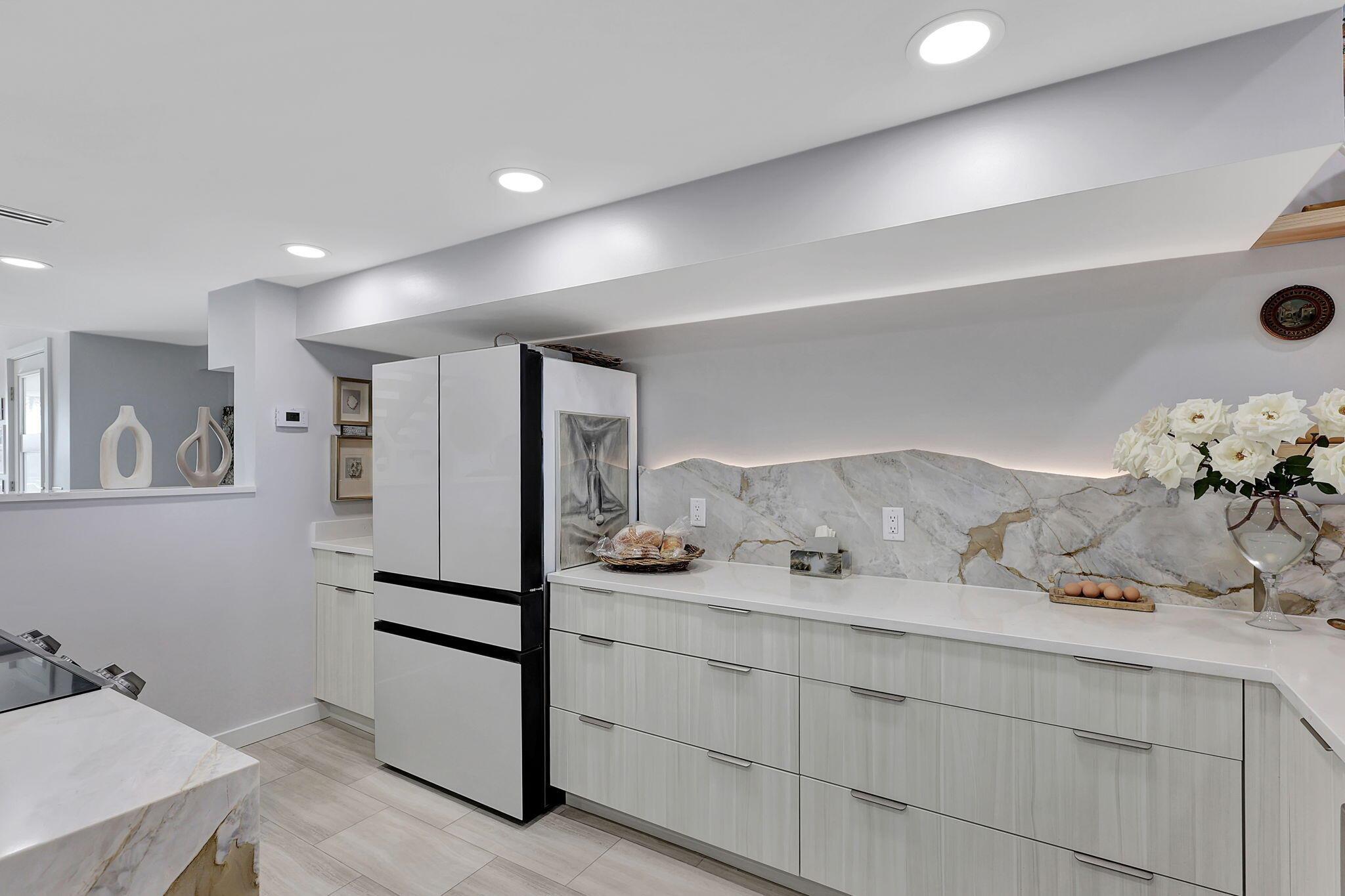 CORAL COVE BEACH SECTION - Residential