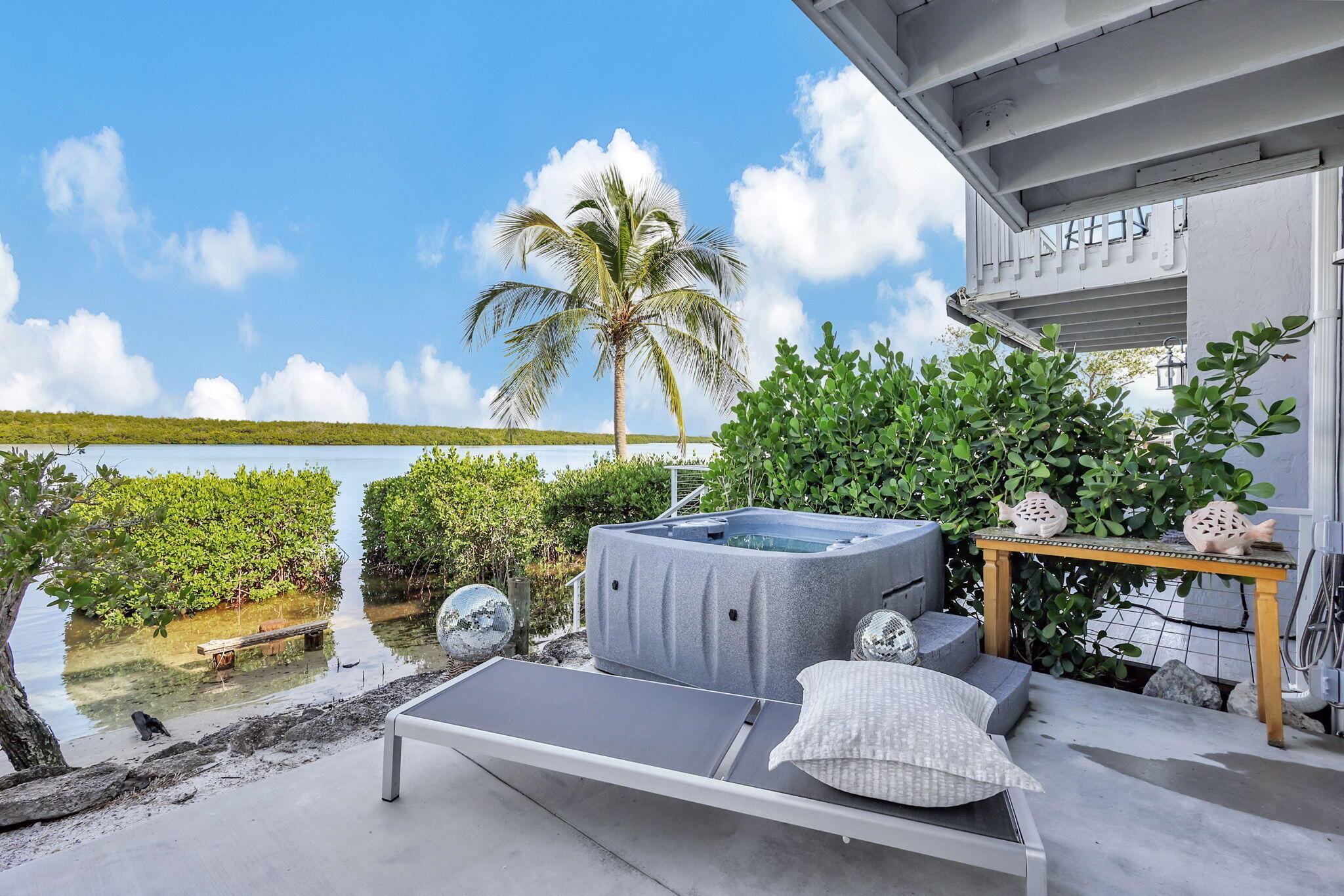 CORAL COVE BEACH SECTION - Residential
