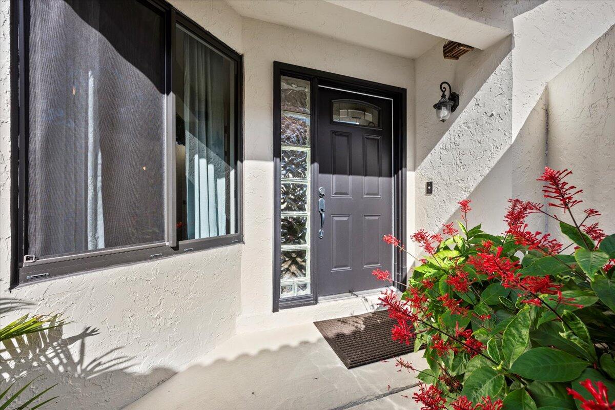 PGA RESORT COMMUNITY OF IRONWOOD 1 - Residential Lease