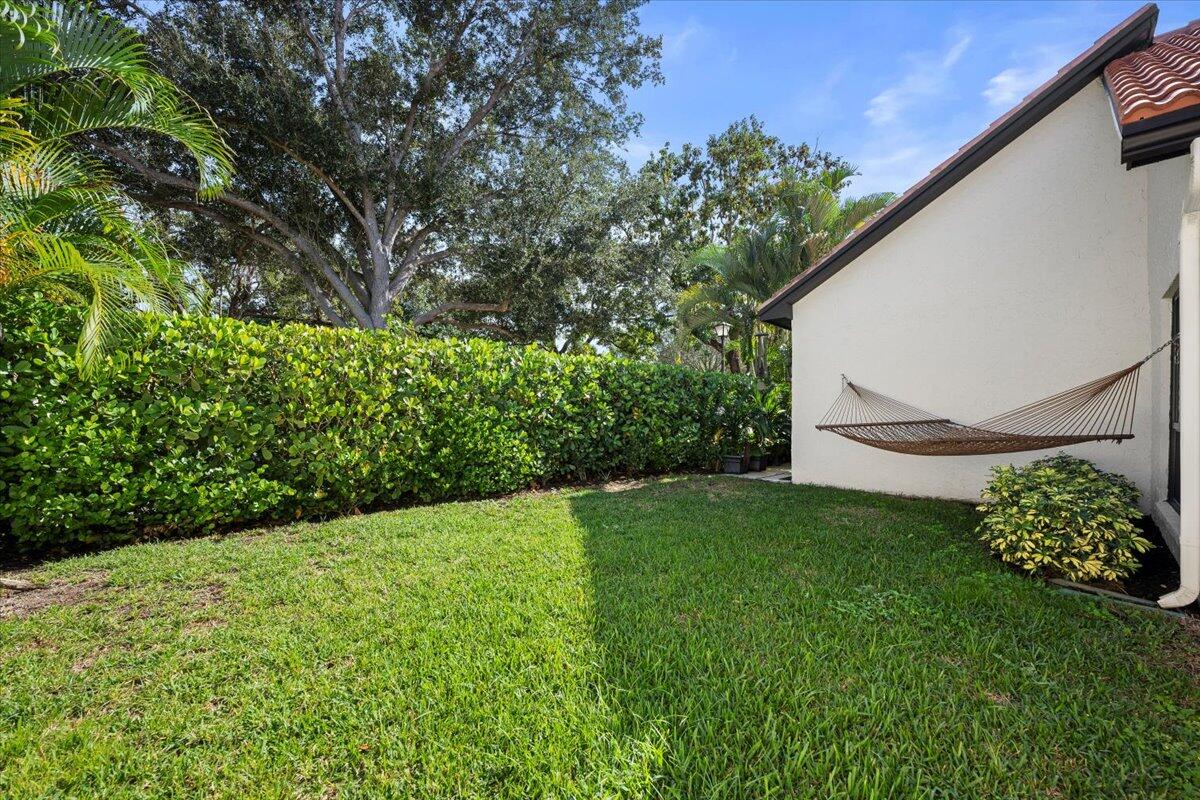 PGA RESORT COMMUNITY OF IRONWOOD 1 - Residential Lease