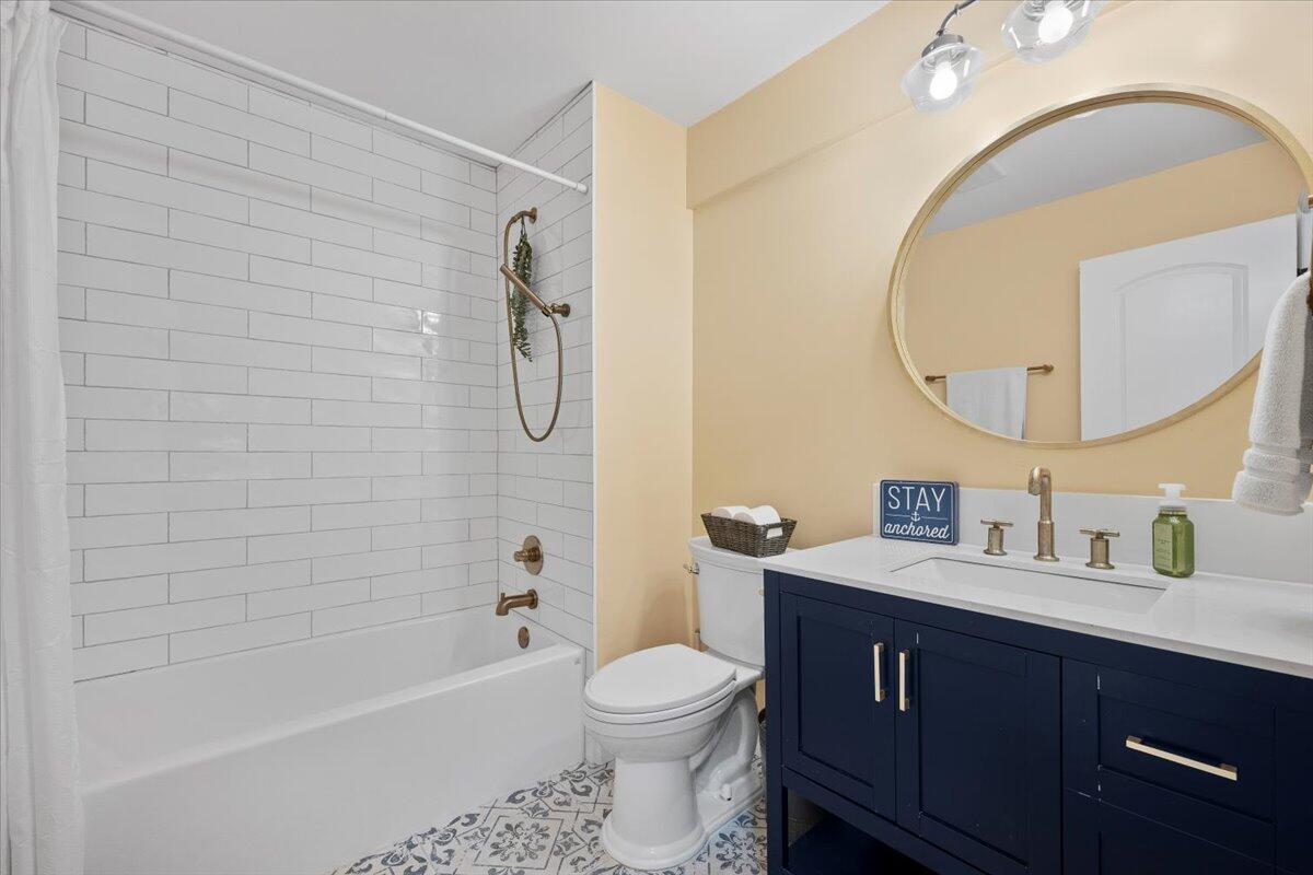 PGA RESORT COMMUNITY OF IRONWOOD 1 - Residential Lease