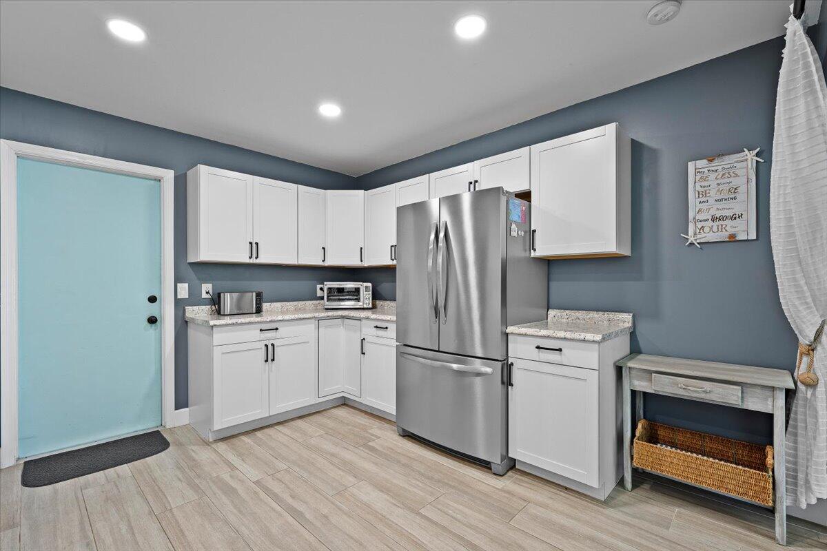 PGA RESORT COMMUNITY OF IRONWOOD 1 - Residential Lease