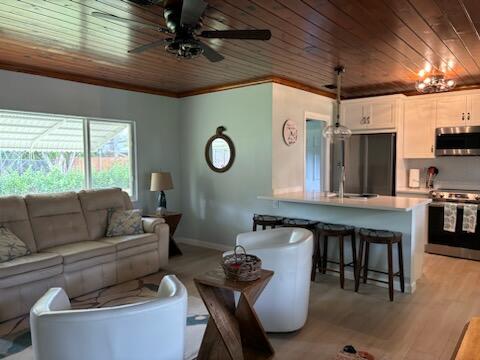 MANATEE BAY - Residential Lease