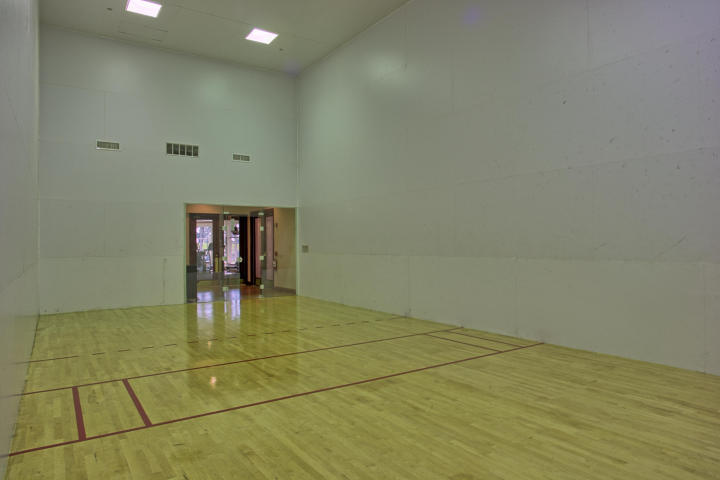 ST ANDREWS AT POLO CLUB CONDO - Residential