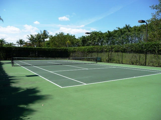 ST ANDREWS AT POLO CLUB CONDO - Residential