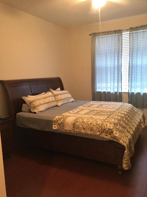 ST ANDREWS AT POLO CLUB CONDO - Residential