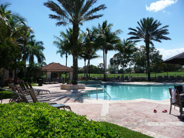 ST ANDREWS AT POLO CLUB CONDO - Residential