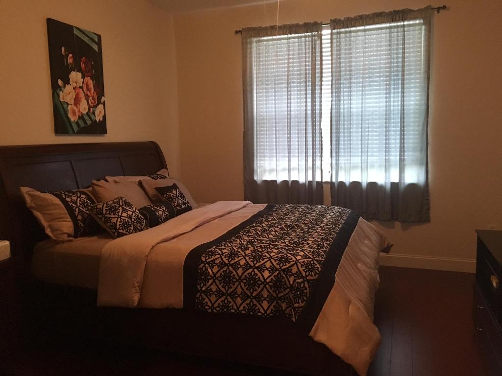 ST ANDREWS AT POLO CLUB CONDO - Residential