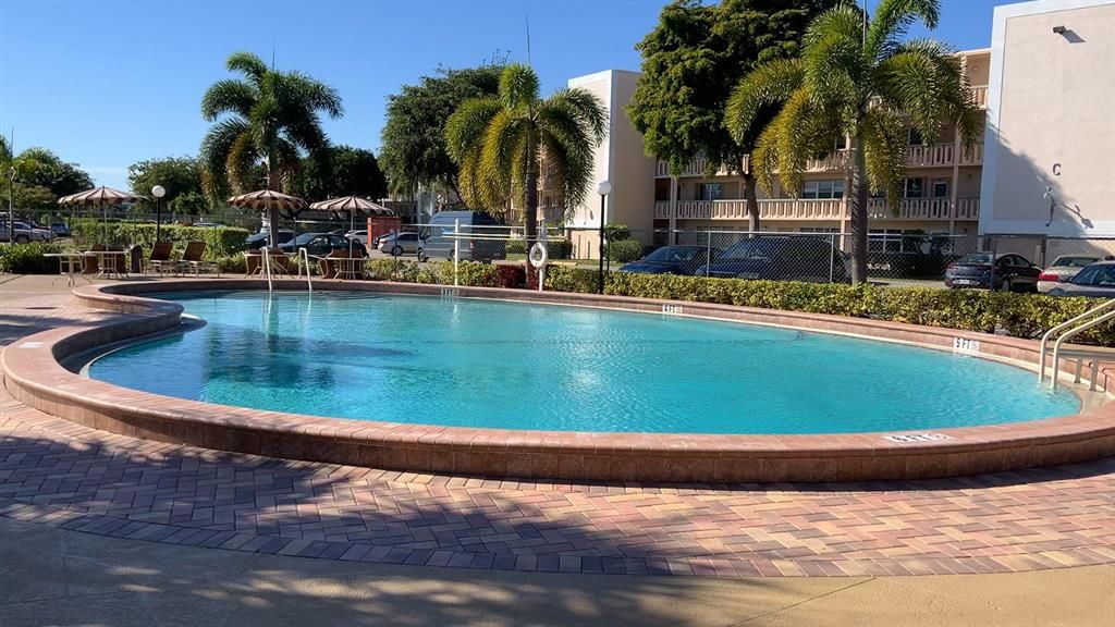 Photo of 153 Southampton C, West Palm Beach, FL 33417 (MLS # R10687871)