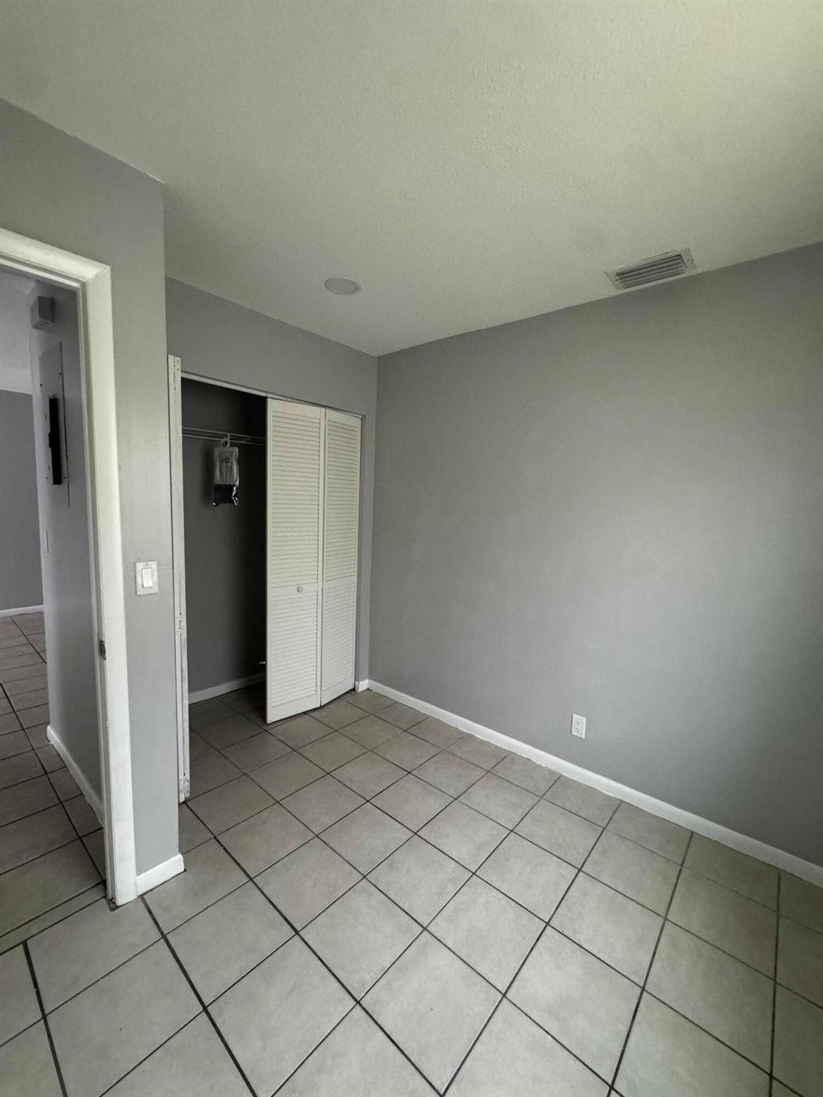 INLET CITY - Residential Lease