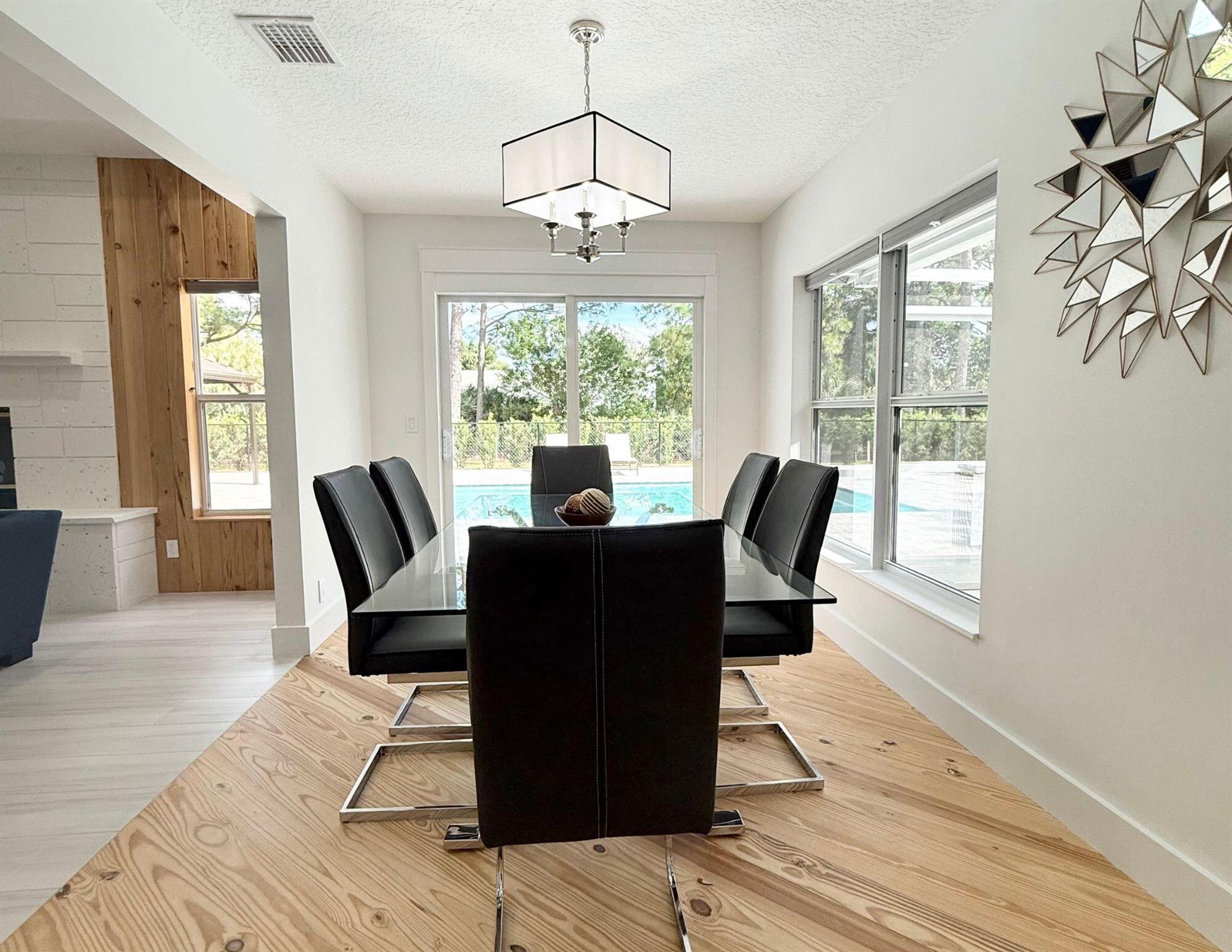 Palm Beach Country Estate - Residential