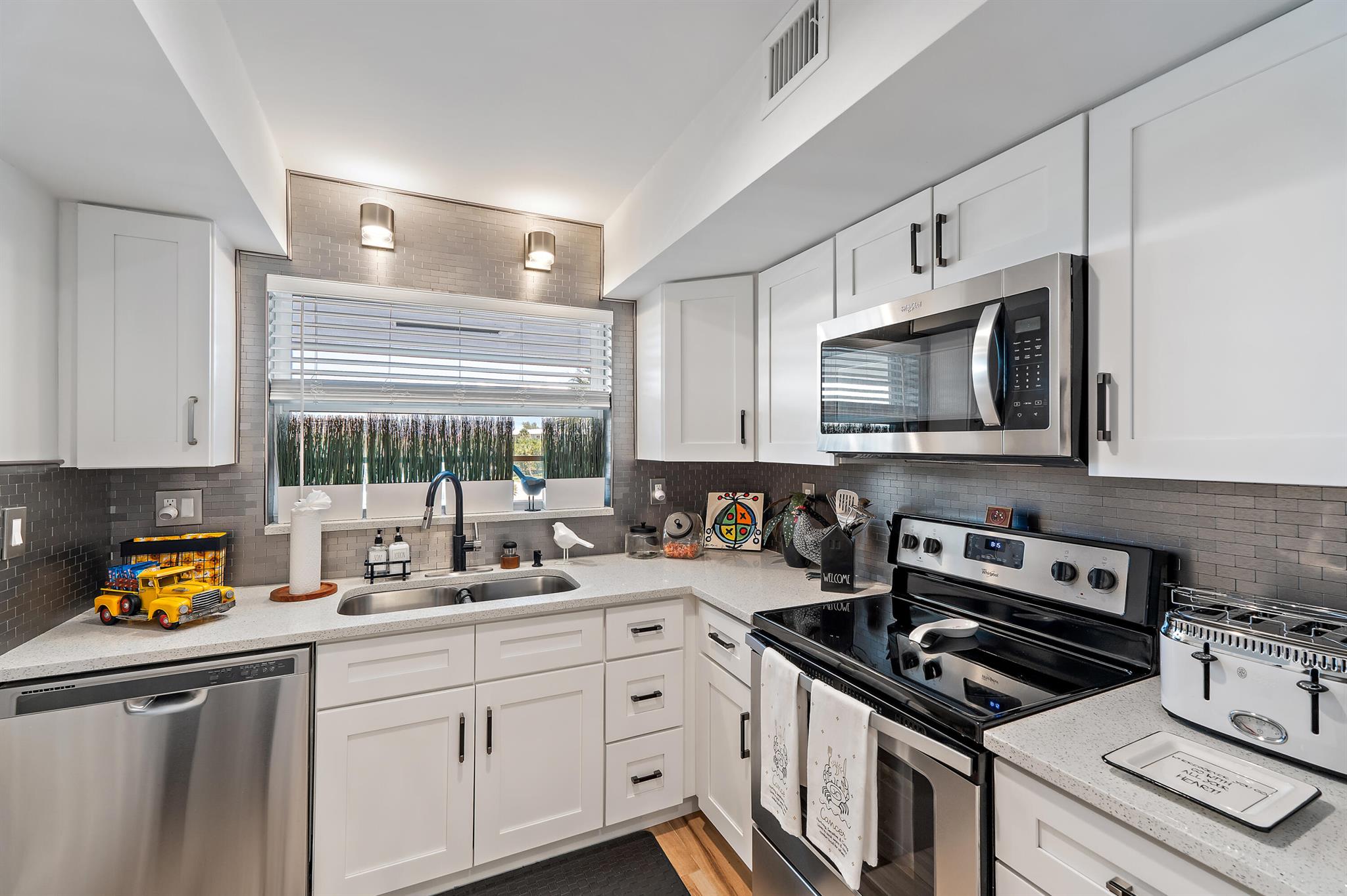 GREENBRIER CONDO - Residential Lease