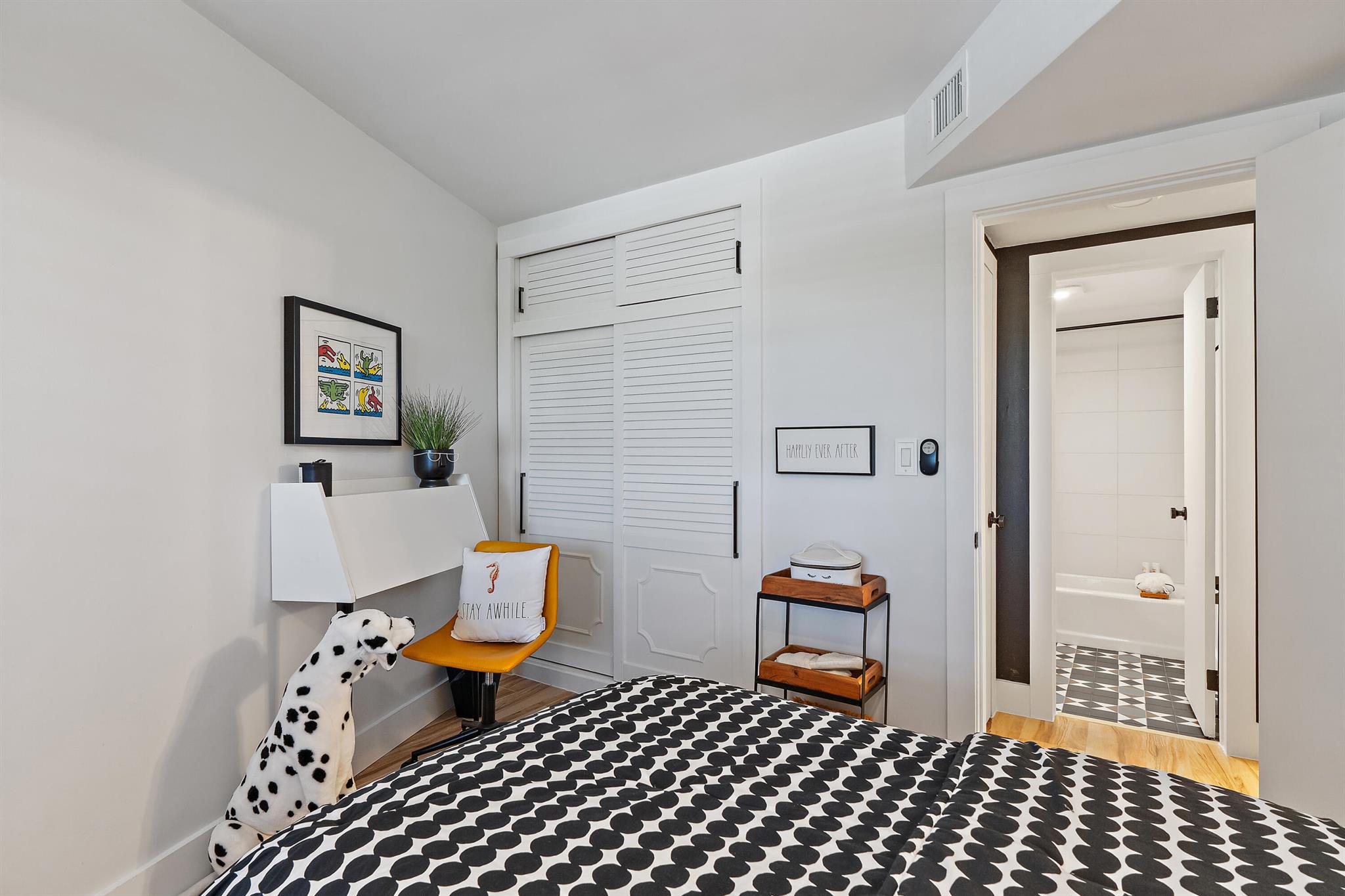 GREENBRIER CONDO - Residential Lease