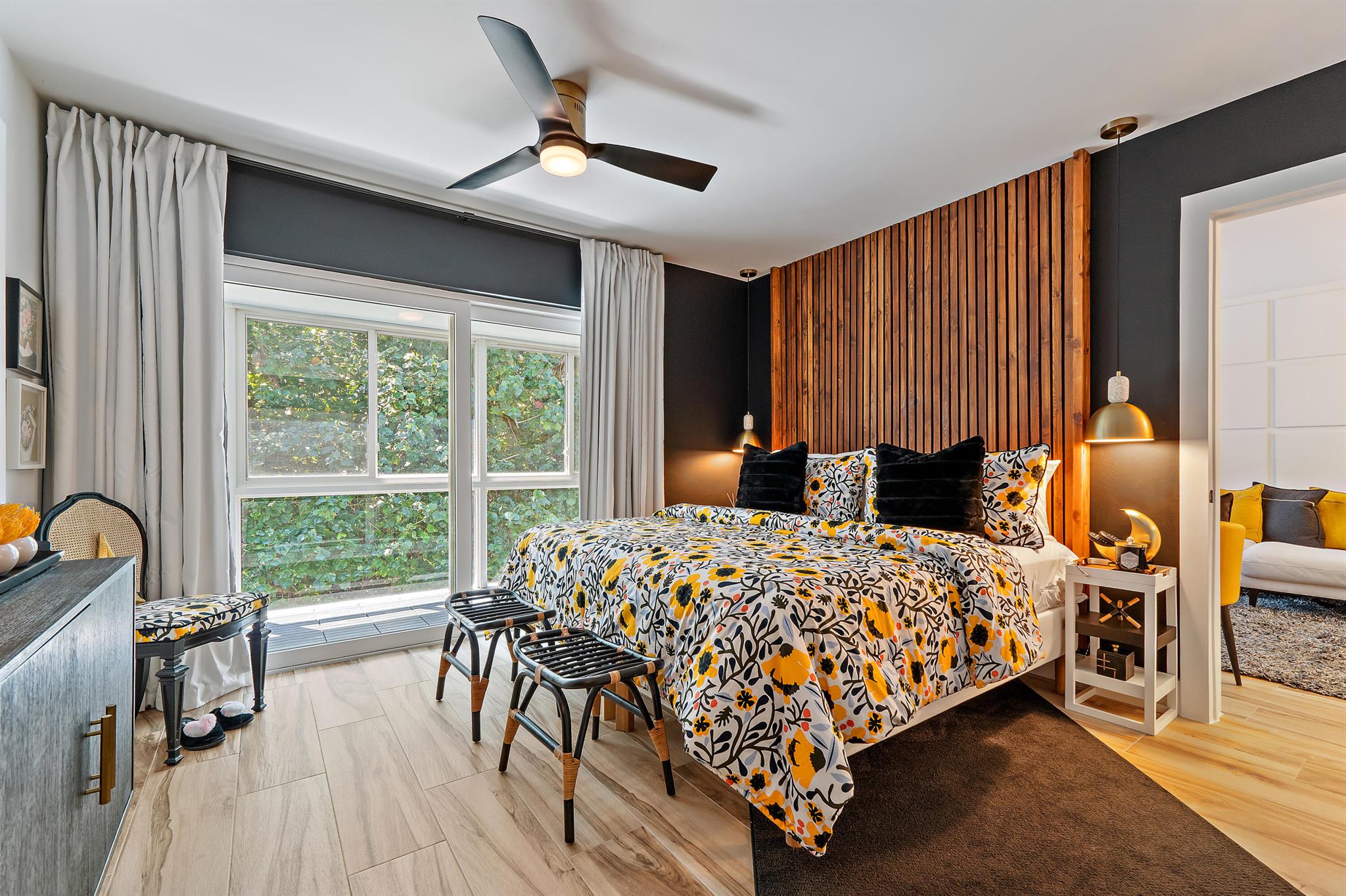 GREENBRIER CONDO - Residential Lease
