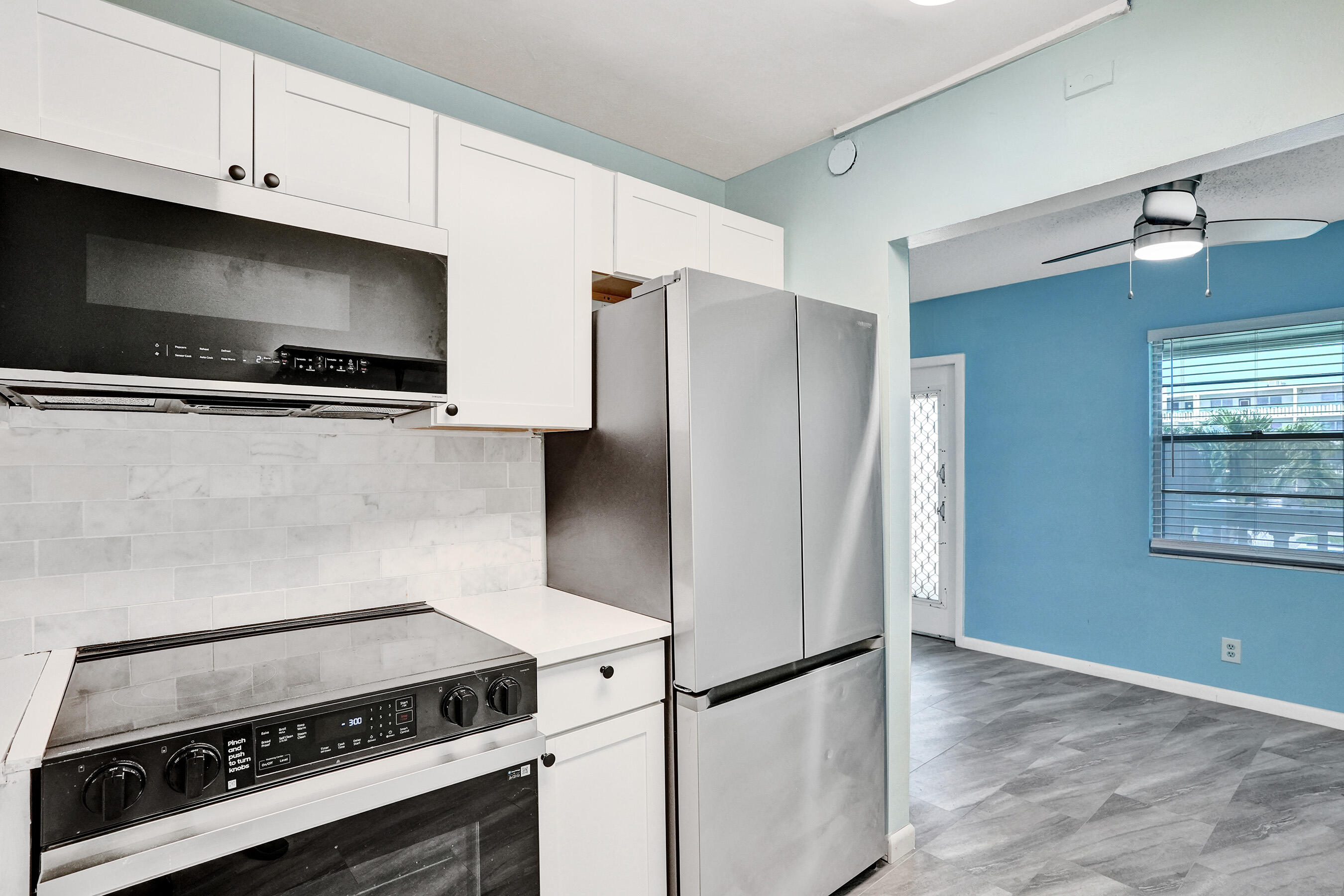 OAKRIDGE T CONDO - Residential