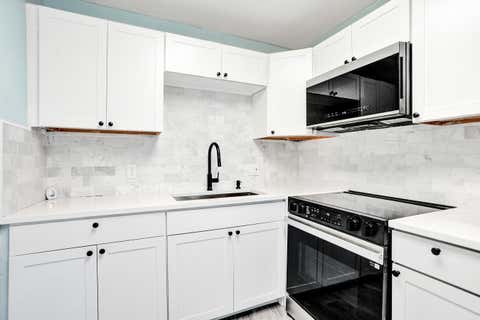 Tiny photo for 358 Oakridge T #358, Deerfield Beach, FL 33442 (MLS # B26024918)